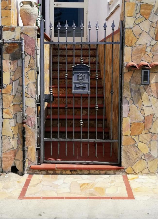 Casa Di Giorgio-Fronte Spiaggia Pizzo  Luaran gambar